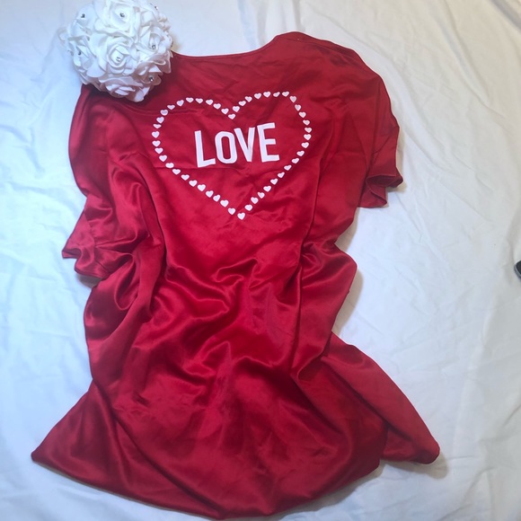 Victoria Secret Red Heart Love Robe - Picture 2 of 6